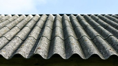В Україні заборонили використовувати азбест у будівництві