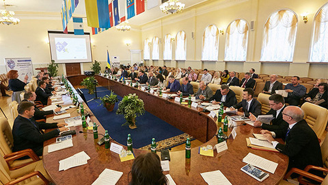Украинские металлостроители за полный переход на евронормы – итог круглого стола в Минрегионе